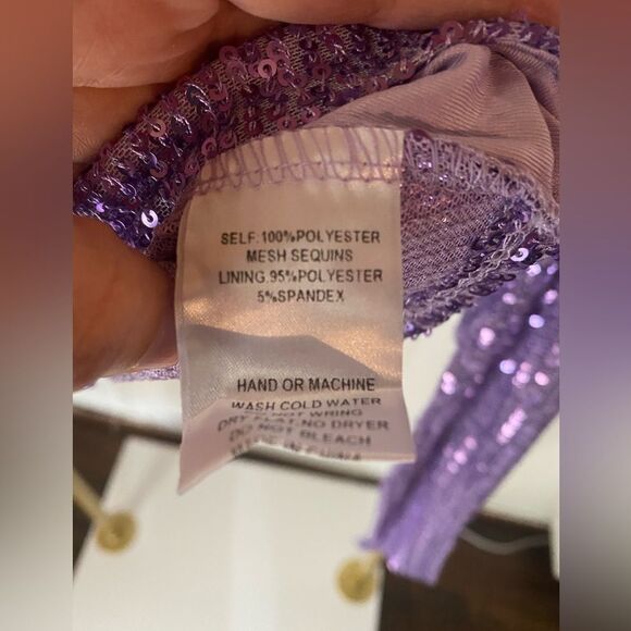 Blanc miniskirt and sequin top set lavender color new from my boutique - Picture 9 of 9